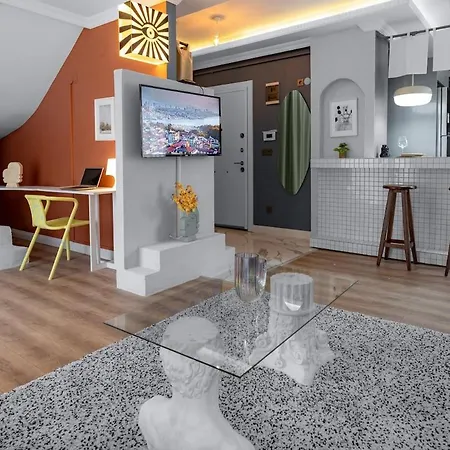 Luxury 1br Duplex With Terrace & Office In Tomtom アパート イスタンブール